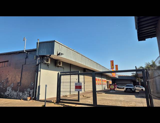 250M² RETAIL TO LET IN WHITE RIVER CENTRAL